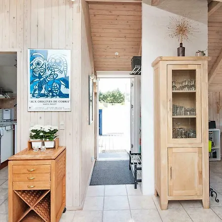 Four-bedroom Holiday In 8 Vejers Strand